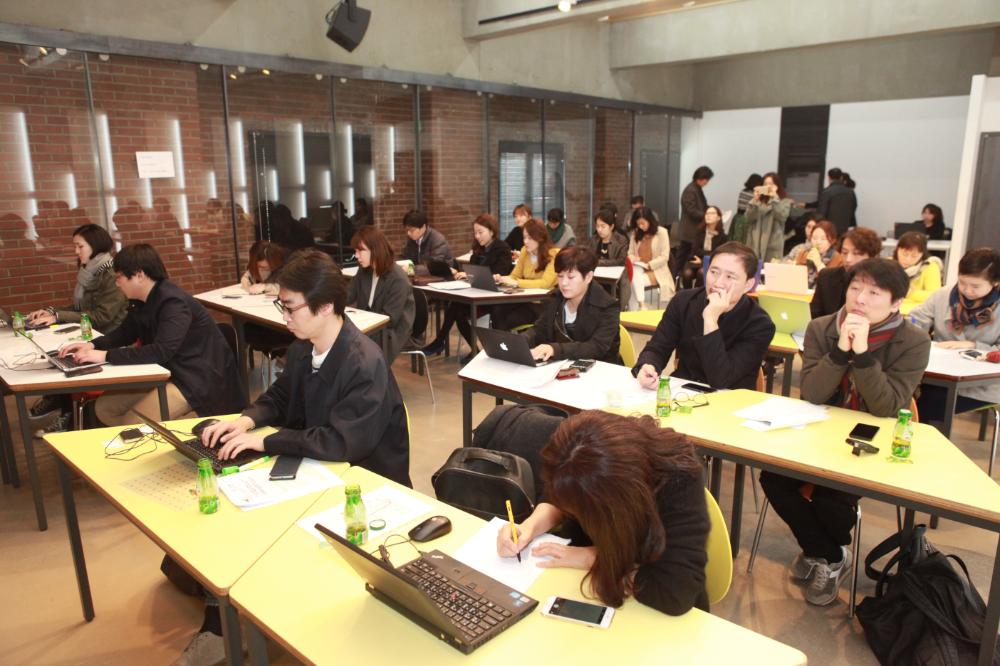 2016 베니스비엔날레 국제건축전 한국관 《용적률 게임》 기자간담회 사진