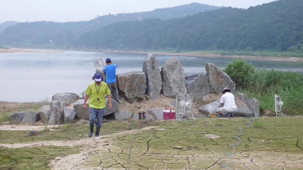 〈날 그냥 흐르게 좀 내버려둬〉 작업과정 사진 6