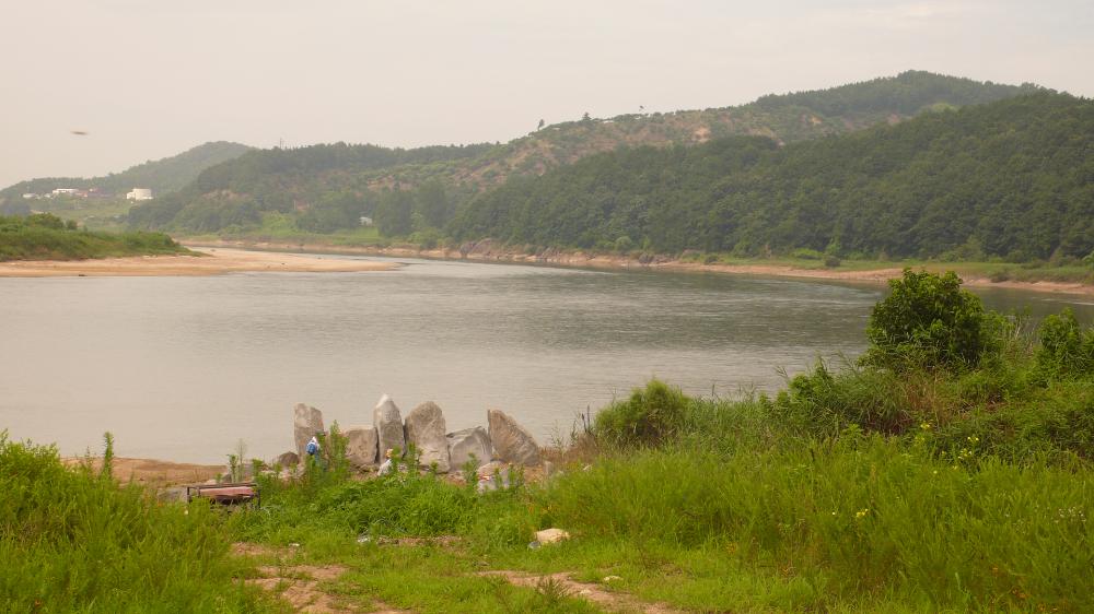 〈날 그냥 흐르게 좀 내버려둬〉 작업과정 사진