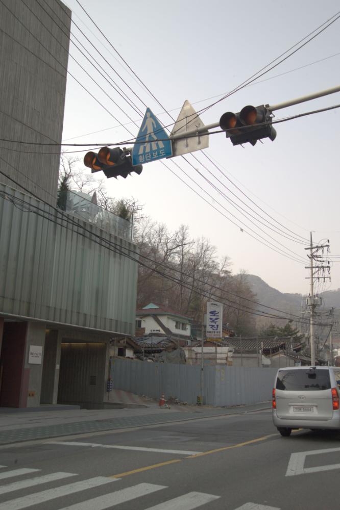2009년 강홍구 개인전 《사라지다：은평 뉴타운에 관한 어떤 기록》 전시 전경 사진파일