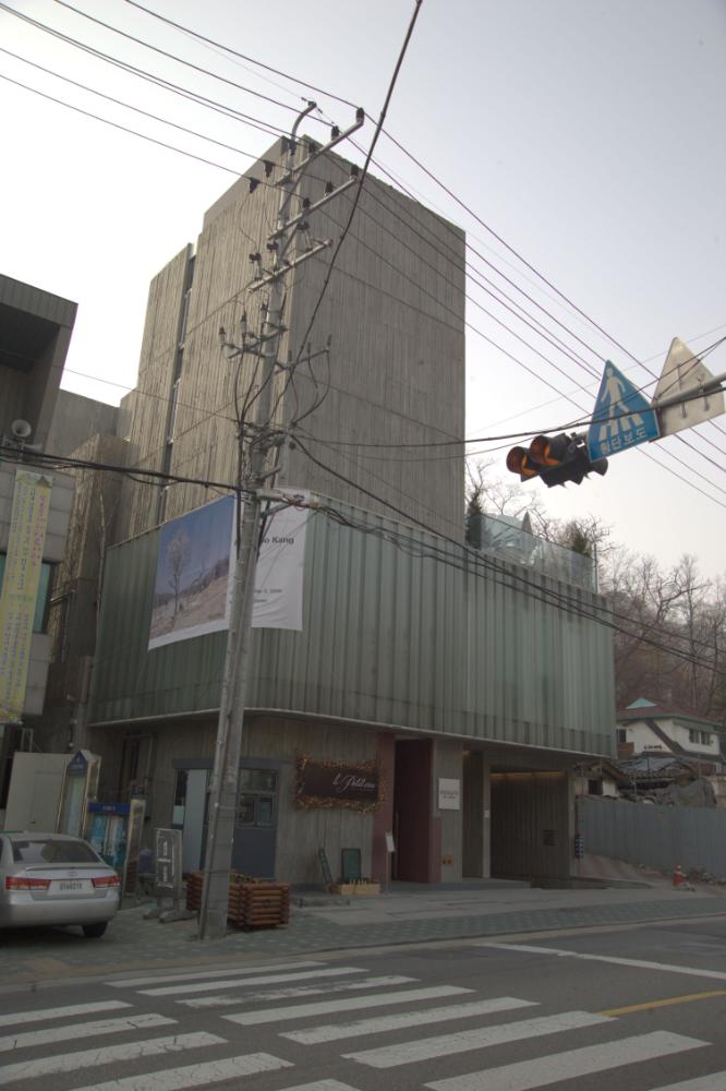 2009년 강홍구 개인전 《사라지다：은평 뉴타운에 관한 어떤 기록》 전시 전경 사진파일