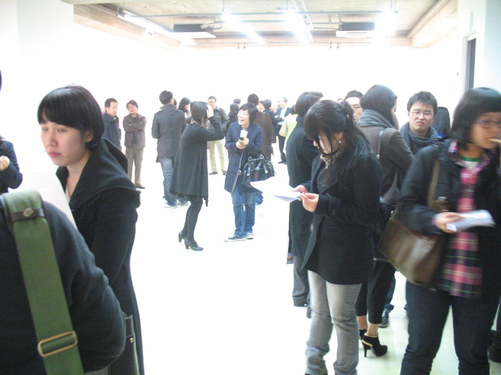 2009년 강홍구 개인전 《사라지다：은평뉴타운에 관한 어떤 기록》 개막식 사진파일