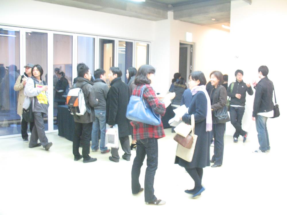2009년 강홍구 개인전 《사라지다：은평뉴타운에 관한 어떤 기록》 개막식 사진파일