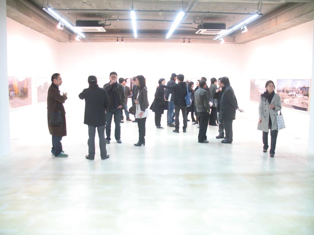 2009년 강홍구 개인전 《사라지다：은평뉴타운에 관한 어떤 기록》 개막식 사진파일