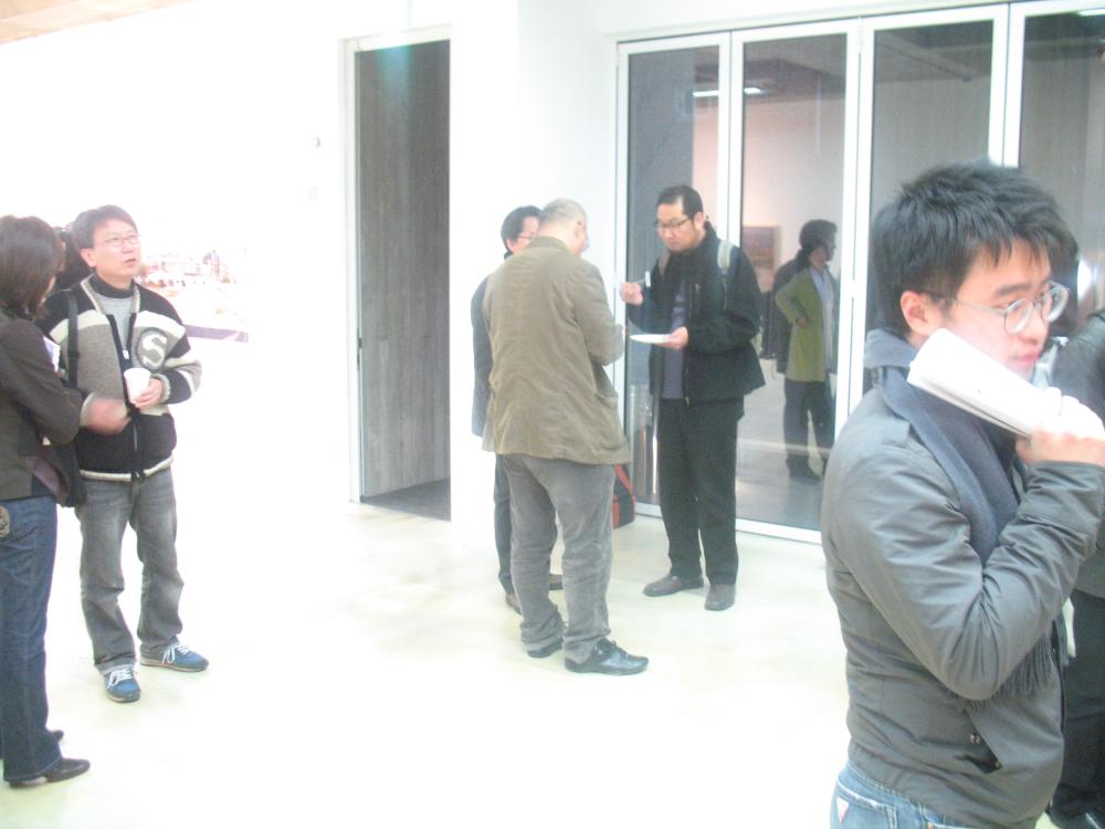 2009년 강홍구 개인전 《사라지다：은평뉴타운에 관한 어떤 기록》 개막식 사진파일
