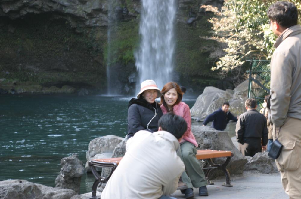 〈Jeju Isand〉 제작을 위해 제주도에서 촬영한 사진
