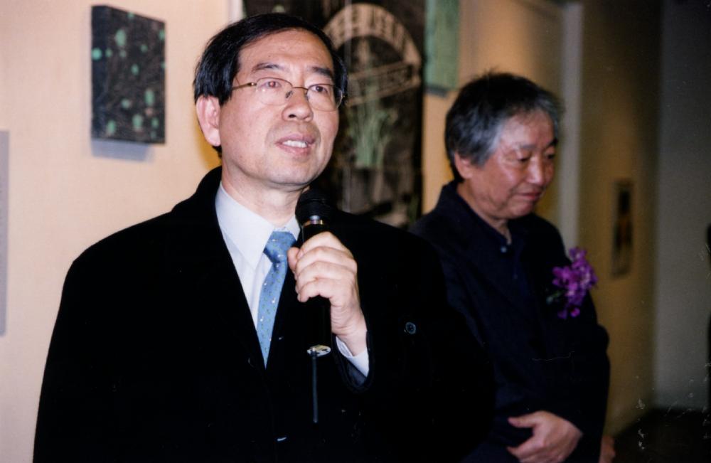 2004년 ≪백 년의 기억≫ 관련 사진