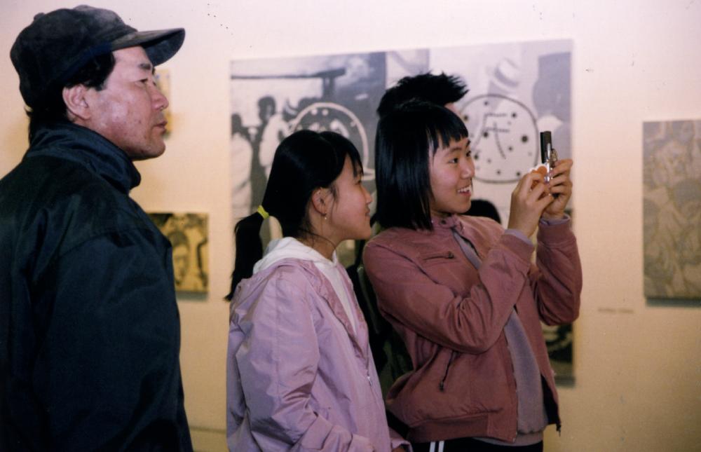 2004년 ≪백 년의 기억≫ 관련 사진