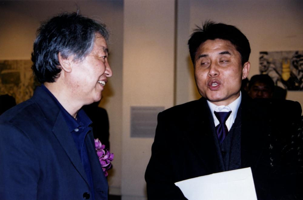 2004년 ≪백 년의 기억≫ 관련 사진