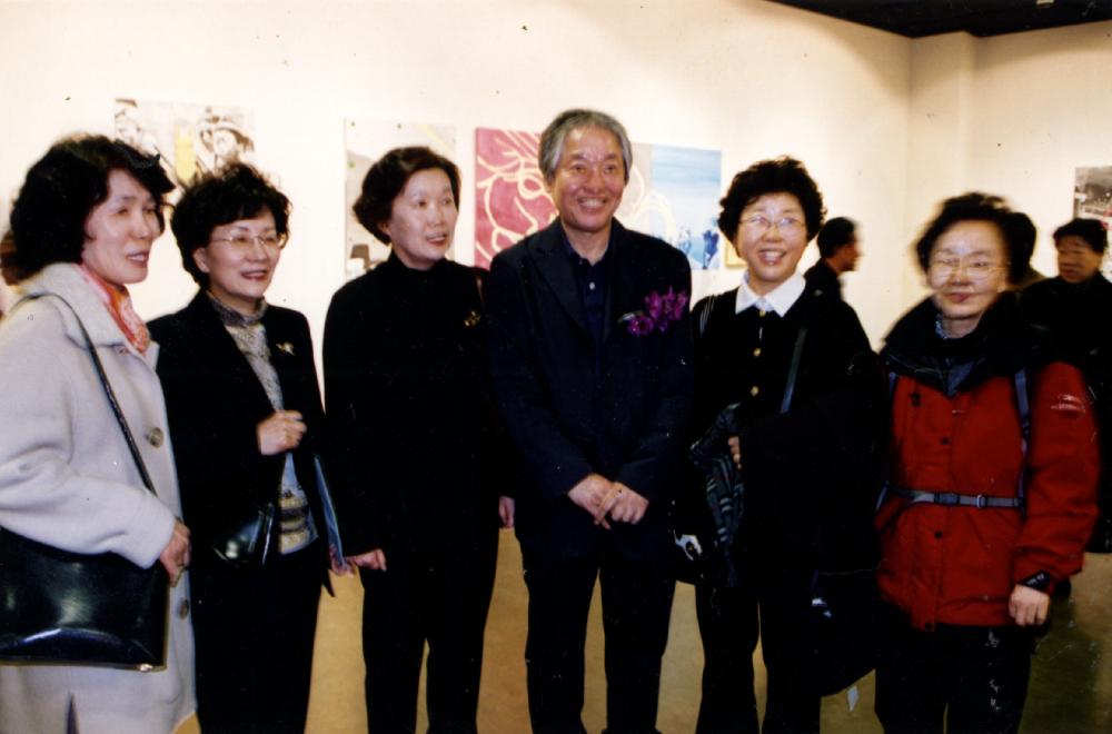 2004년 ≪백 년의 기억≫ 관련 사진