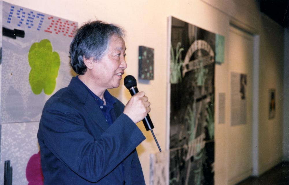 2004년 ≪백 년의 기억≫ 관련 사진