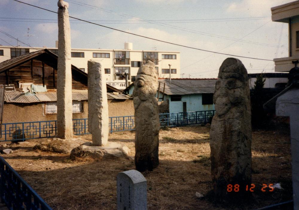 2004년 ≪백 년의 기억≫ 관련 사진