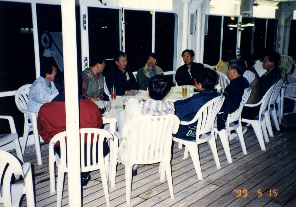 1999년 5월 14일~1999년 5월 15일 현대풍악호 관련 사진 2장 1