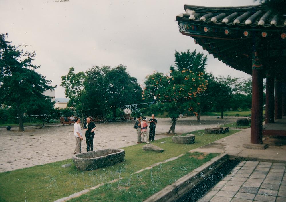 1991년 《금강에서의 국제자연미술전》 국외 참여 작가 문화 답사 현장 사진