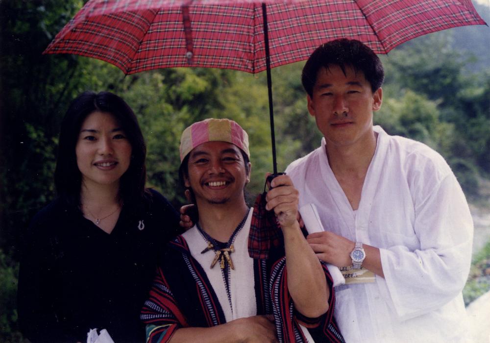 1995년 《금강에서의 국제자연미술전》 이성원의 사진 1