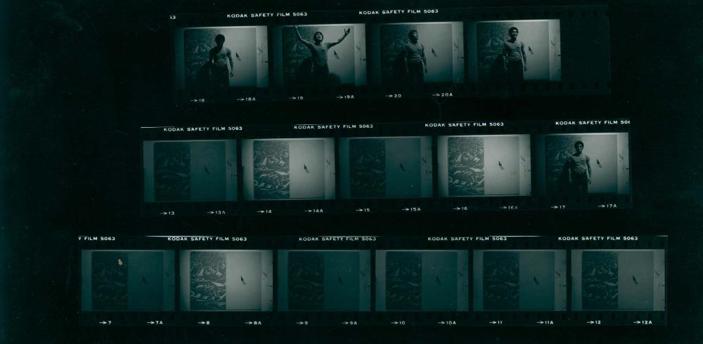 김차섭과 〈Between Infinities〉 압착필름 1