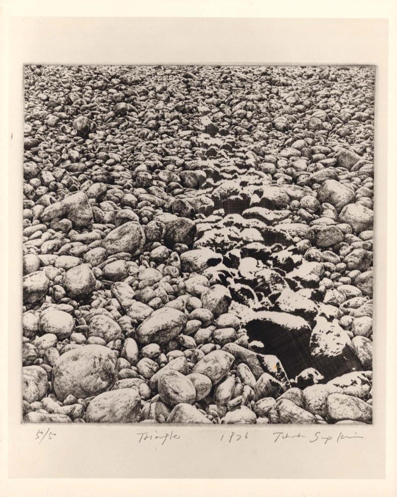 D. JAMES DEE가 촬영한 1976년 〈Triangle〉 50번째 에디션 인화사진 1