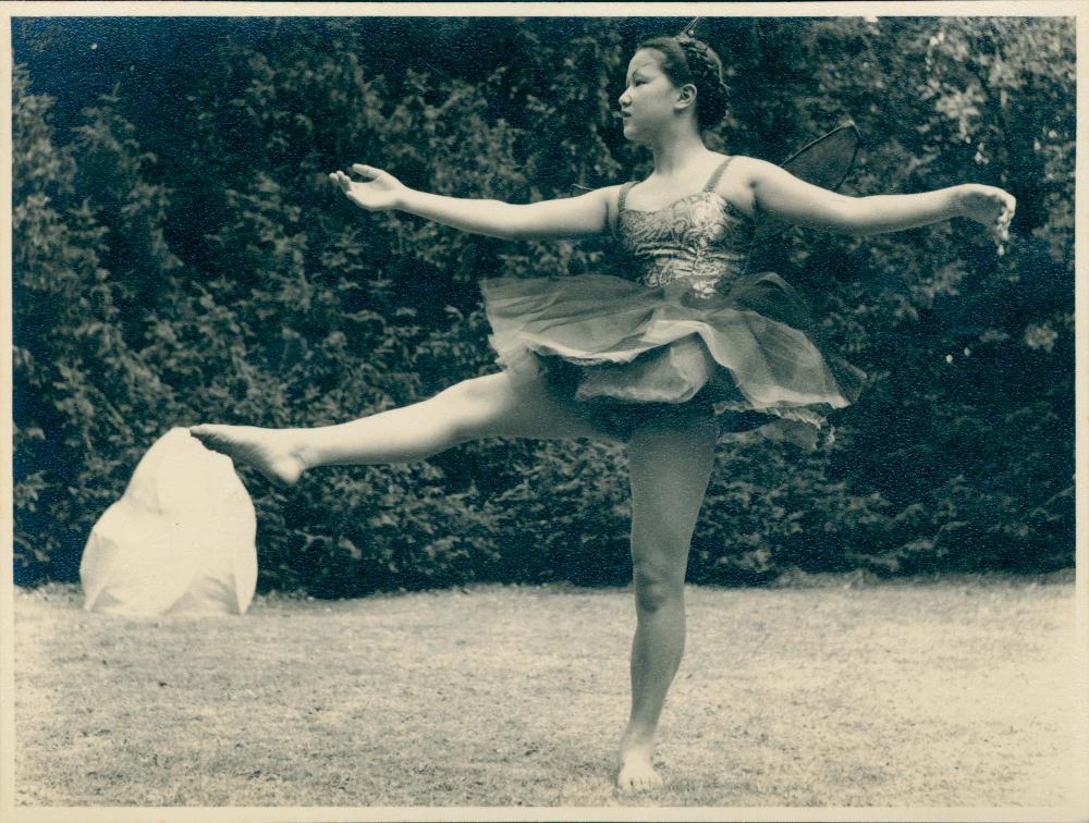 1950년대부터 1960년대까지 촬영된 김차섭, 김명희의 인화사진