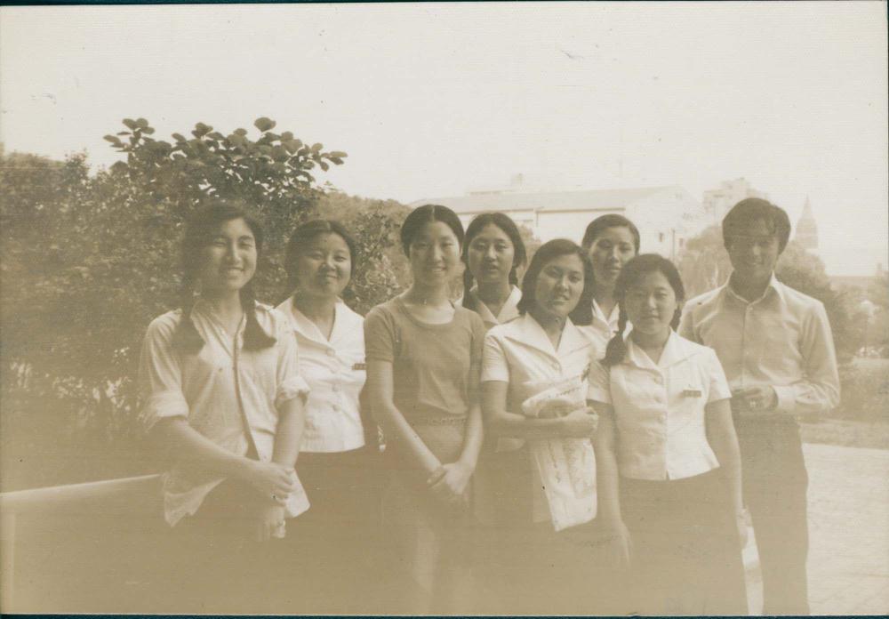 1970년대 김명희, 김차섭을 촬영한 인화사진 4