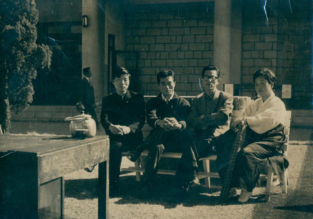 김차섭과 가족, 지인들을 촬영한 사진 8