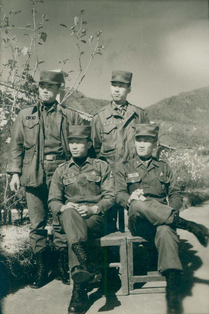 김차섭의 군복무 시절 사진