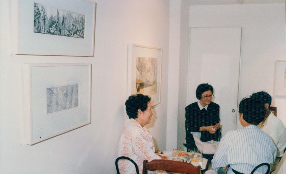 1987년 원화랑 《김명희 드로잉전》 인화사진