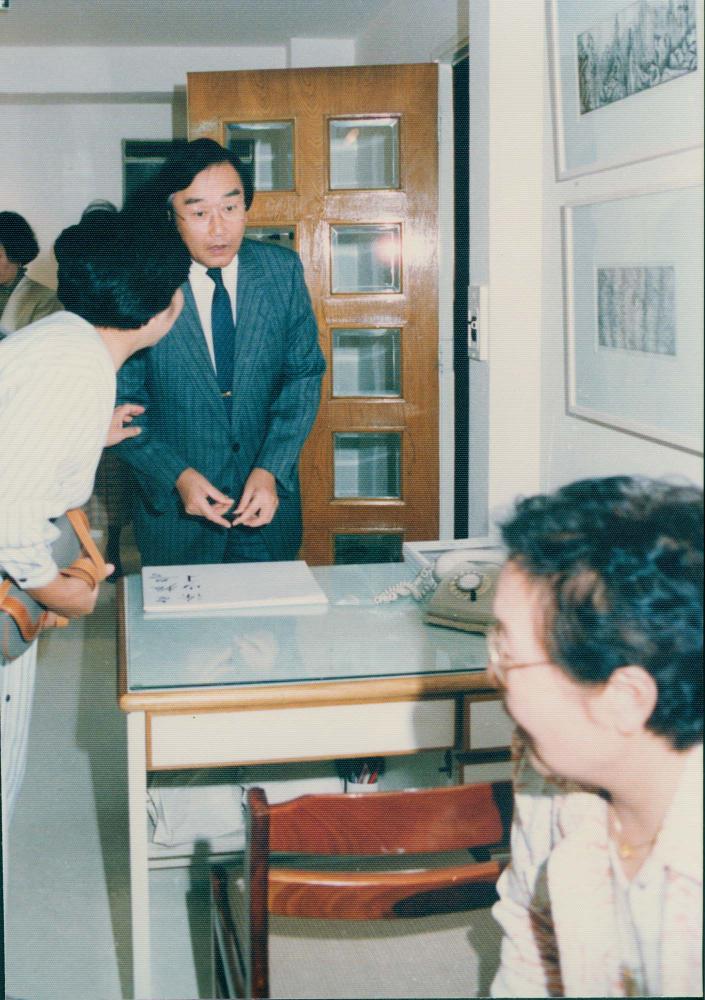 1987년 원화랑 《김명희 드로잉전》 인화사진