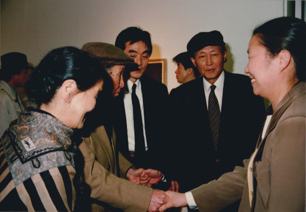 1993년 4월 7일 《김차섭 개인전》 오프닝에서 찍은 사진