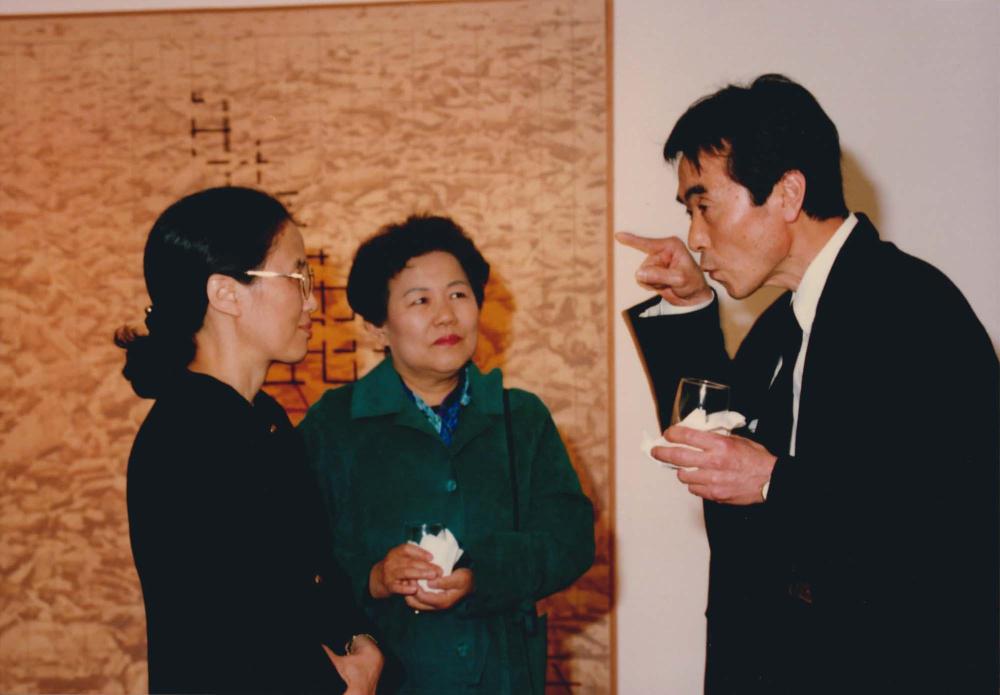 1993년 4월 7일 《김차섭 개인전》 오프닝에서 찍은 사진