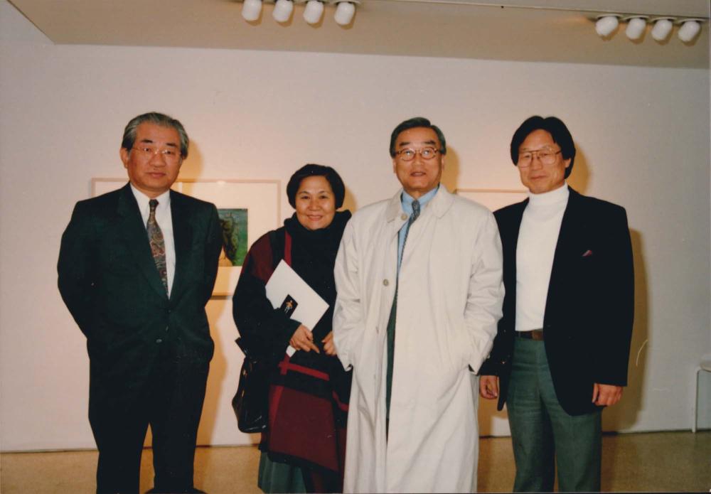 1993년 4월 7일 《김차섭 개인전》 오프닝에서 찍은 사진