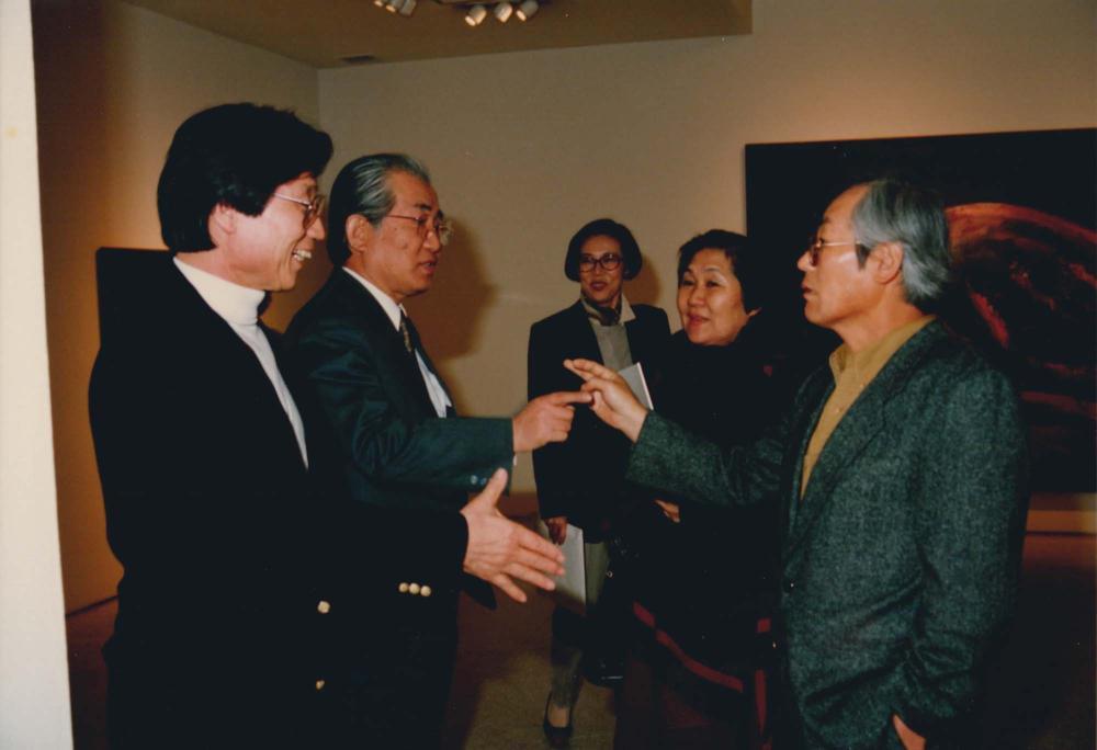 1993년 4월 7일 《김차섭 개인전》 오프닝에서 찍은 사진