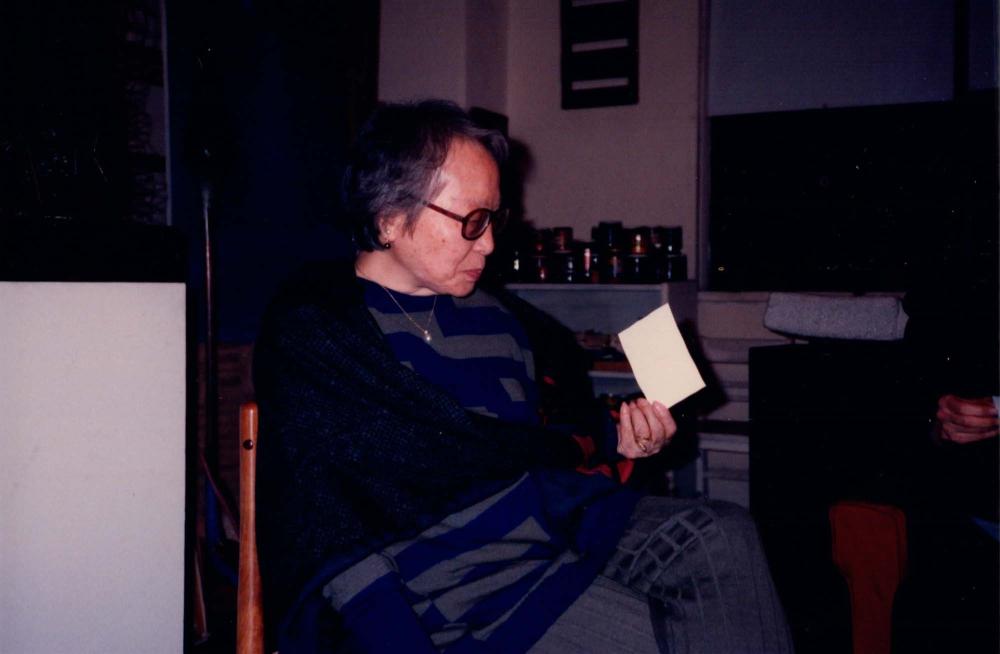 김향안과 여행에서 촬영한 김명희, 김차섭의 인화사진 1