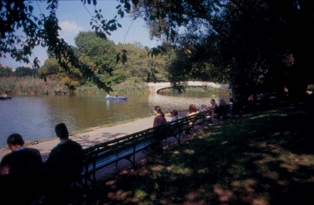 김향안과 여행에서 촬영한 김명희, 김차섭의 인화사진 2 3