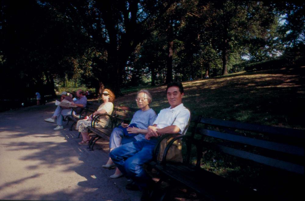 김향안과 여행에서 촬영한 김명희, 김차섭의 인화사진 2 7