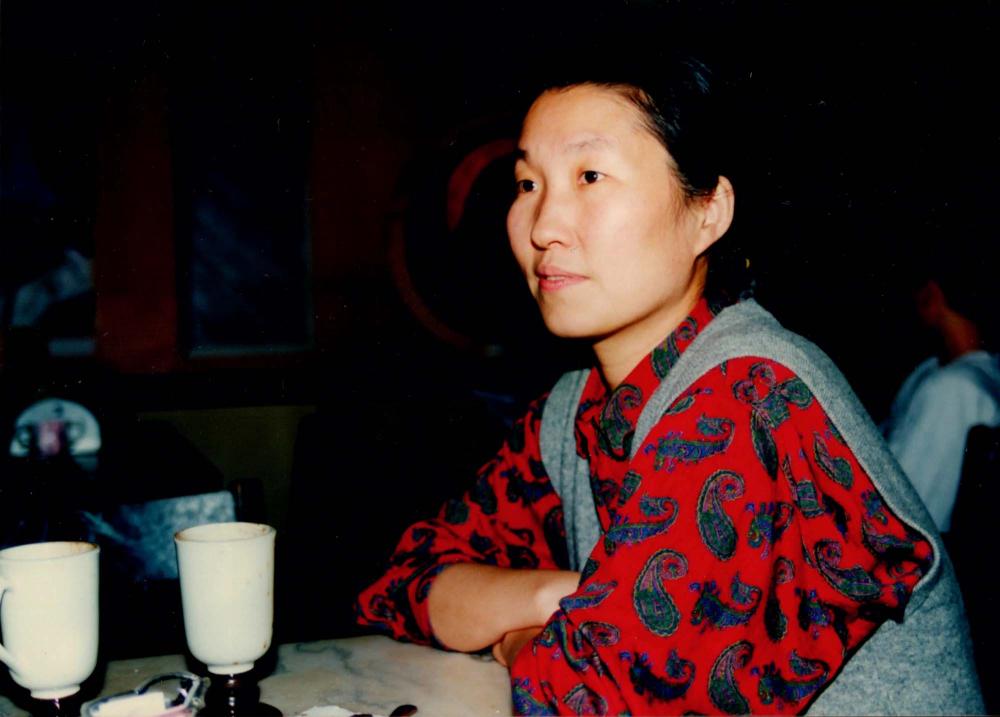 식당에서 김명희, 김차섭 부부를 촬영한 인화사진 2