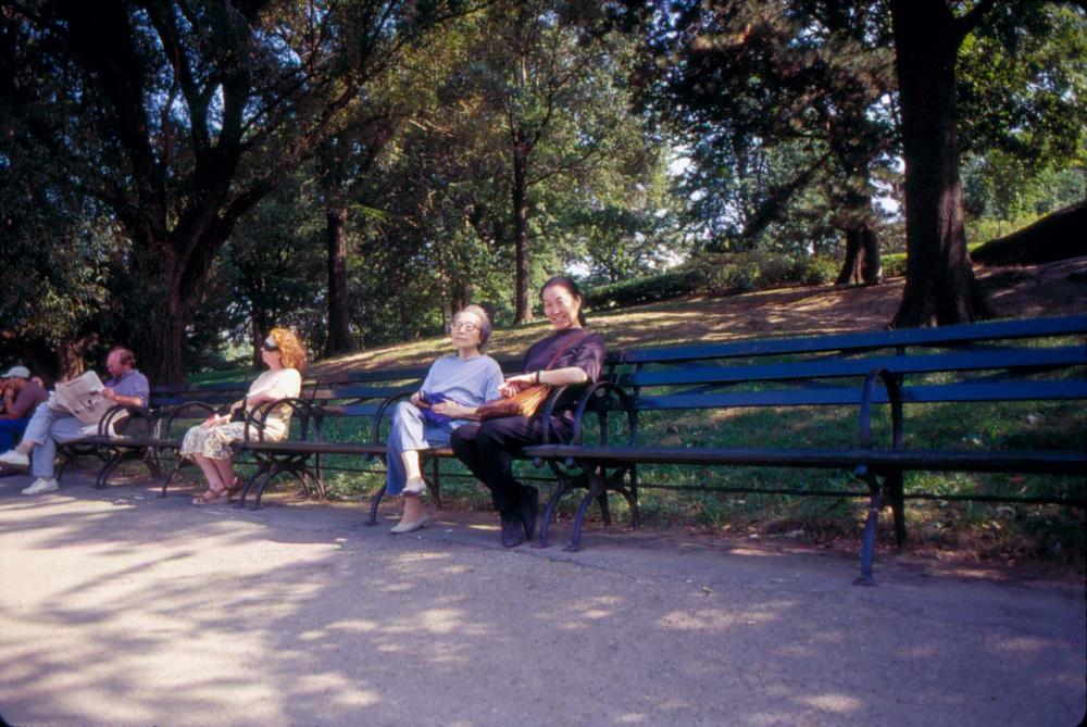 원화랑 전시 및 정찬승 외 지인과 함께 촬영한 슬라이드 필름 2