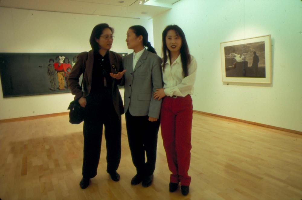 원화랑 전시 및 정찬승 외 지인과 함께 촬영한 슬라이드 필름