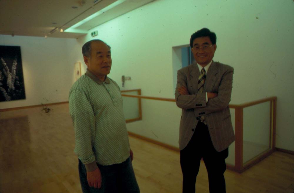 원화랑 전시 및 정찬승 외 지인과 함께 촬영한 슬라이드 필름