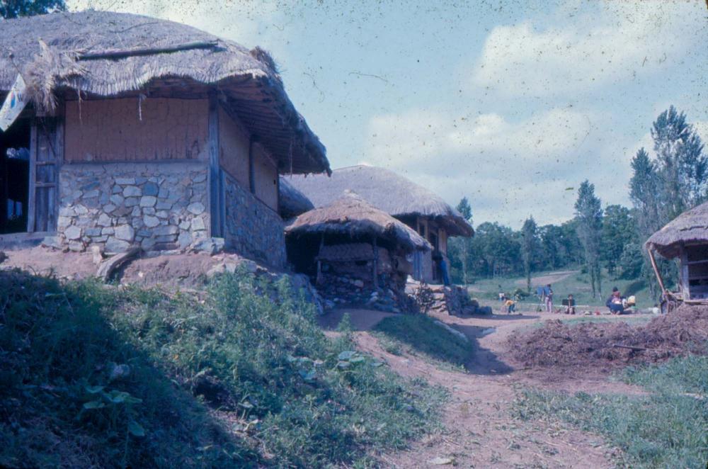 원화랑 전시 및 정찬승 외 지인과 함께 촬영한 슬라이드 필름