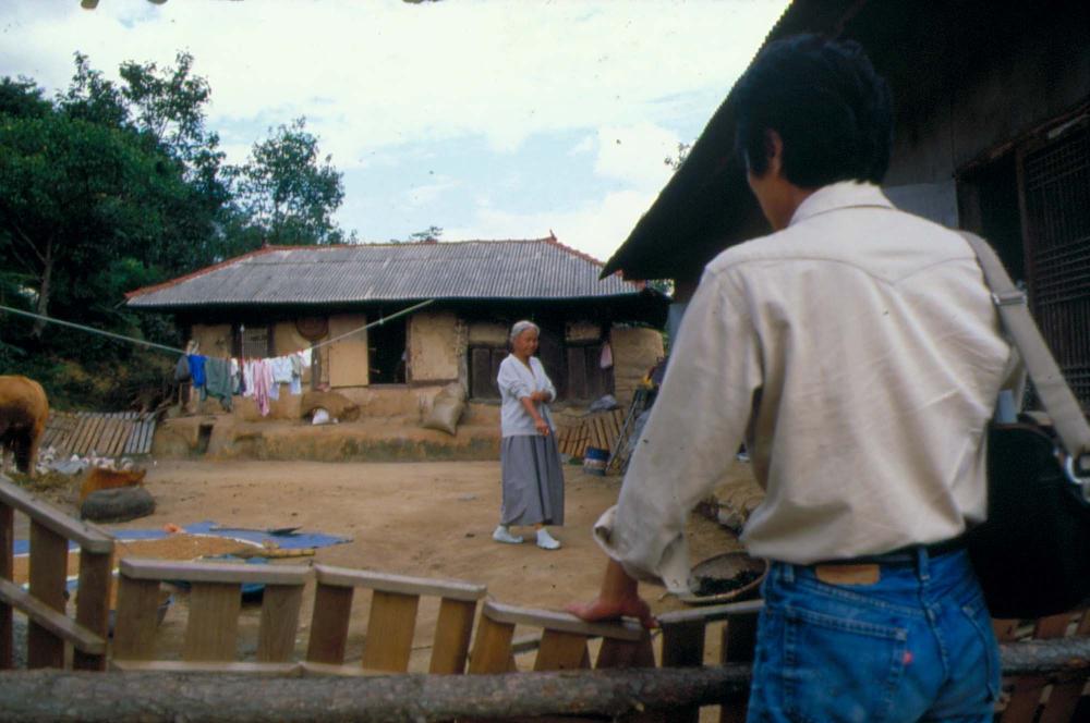 원화랑 전시 및 정찬승 외 지인과 함께 촬영한 슬라이드 필름