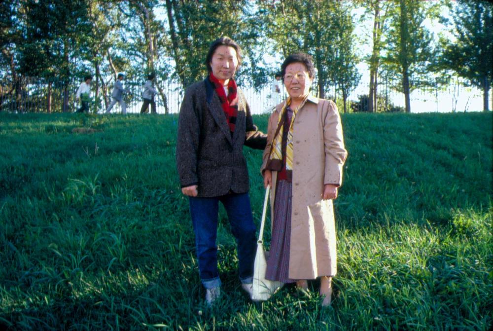 원화랑 전시 및 정찬승 외 지인과 함께 촬영한 슬라이드 필름