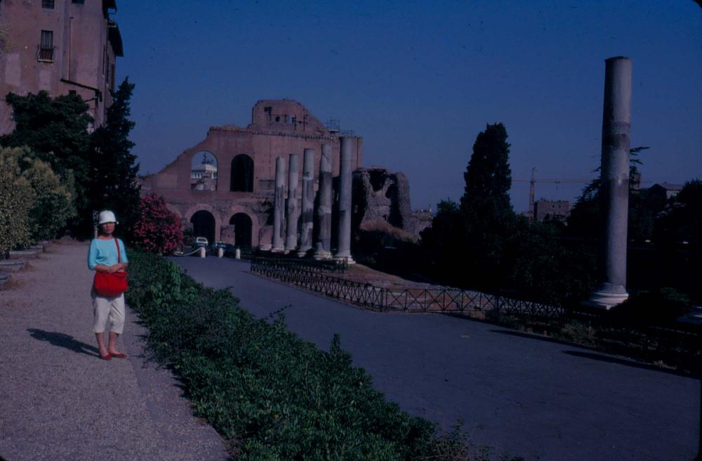 원화랑 전시 및 정찬승 외 지인과 함께 촬영한 슬라이드 필름