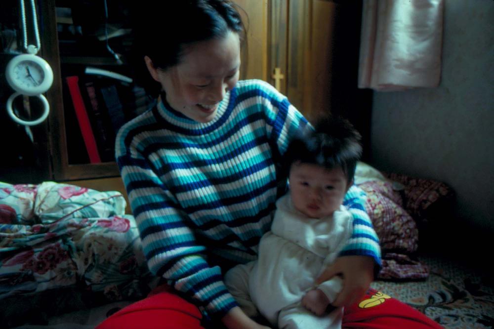 원화랑 전시 및 정찬승 외 지인과 함께 촬영한 슬라이드 필름