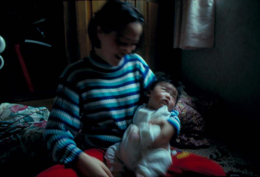 원화랑 전시 및 정찬승 외 지인과 함께 촬영한 슬라이드 필름