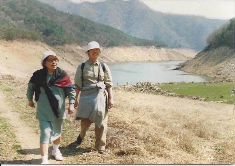 2013년 11월 9일 환기미술관에서 스캔한 김향안, 김명희, 김차섭의 여행 슬라이드 필름 사진파일 1 7