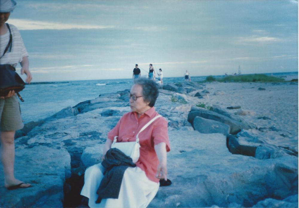 2013년 11월 9일 환기미술관에서 스캔한 김향안, 김명희, 김차섭의 여행 슬라이드 필름 사진파일 1