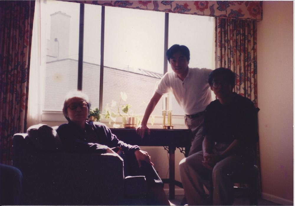 2013년 11월 9일 환기미술관에서 스캔한 김향안, 김명희, 김차섭의 여행 슬라이드 필름 사진파일 1