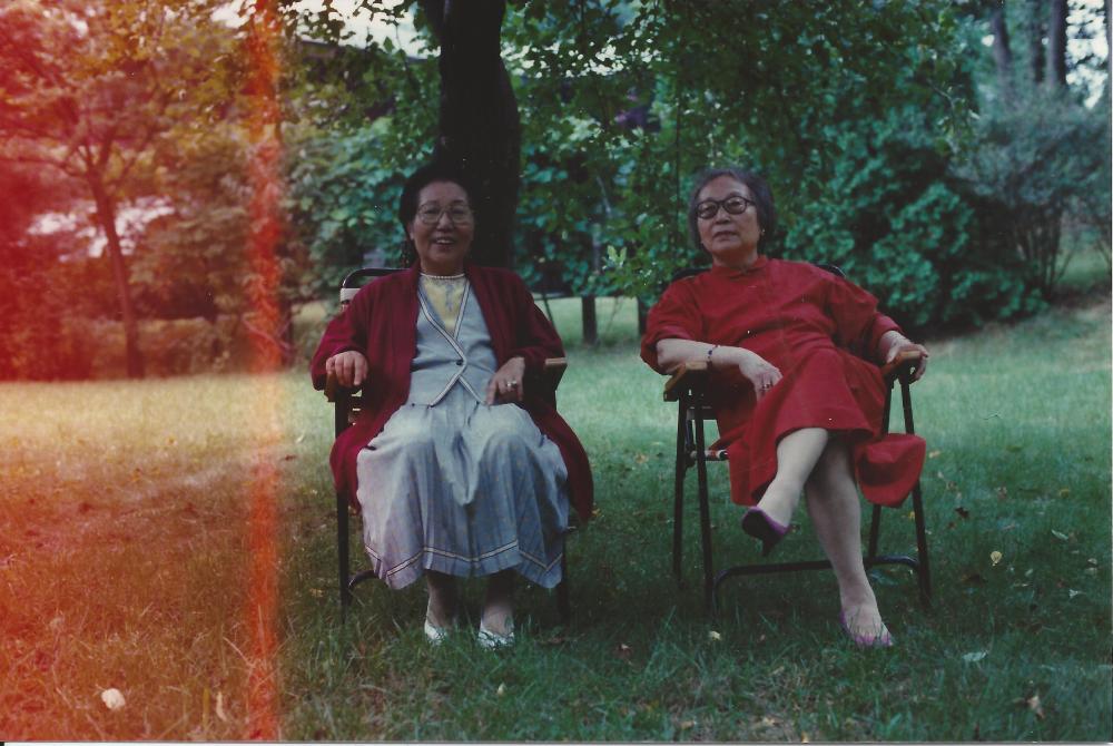 2013년 11월 9일 환기미술관에서 스캔한 김향안, 김명희, 김차섭의 여행 슬라이드 필름 사진파일 1