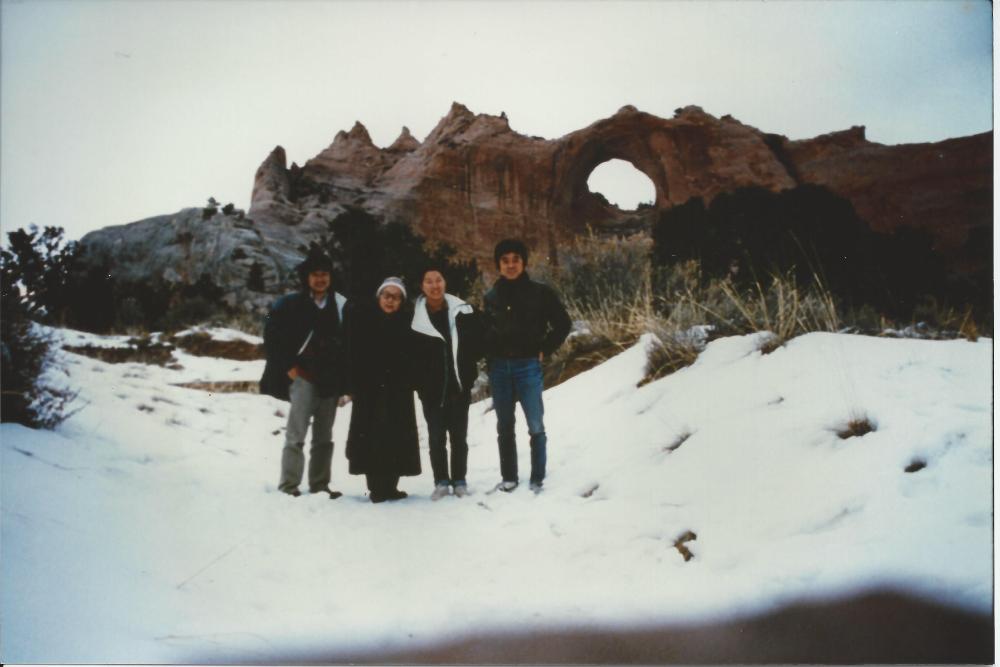 2013년 11월 9일 환기미술관에서 스캔한 김향안, 김명희, 김차섭의 여행 슬라이드 필름 사진파일 1