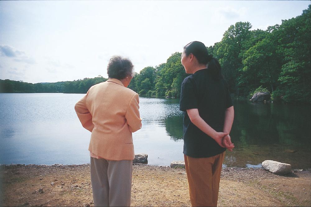 2013년 11월 9일 환기미술관에서 스캔한 김향안, 김명희, 김차섭의 여행 슬라이드 필름 사진파일 2